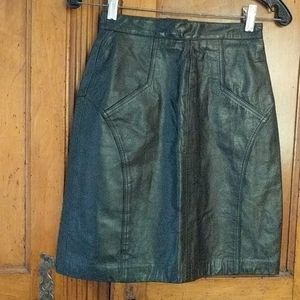 Genuine leather skirt